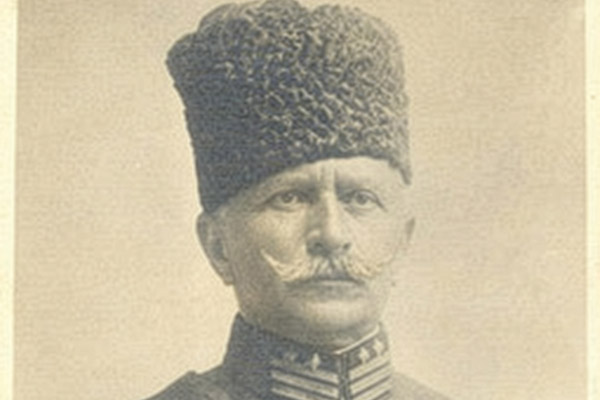 Çöl Kaplanı Fahrettin Paşa Ve Unutulmaz Medine Müdaafası / Tarihçi Mahmut Şener